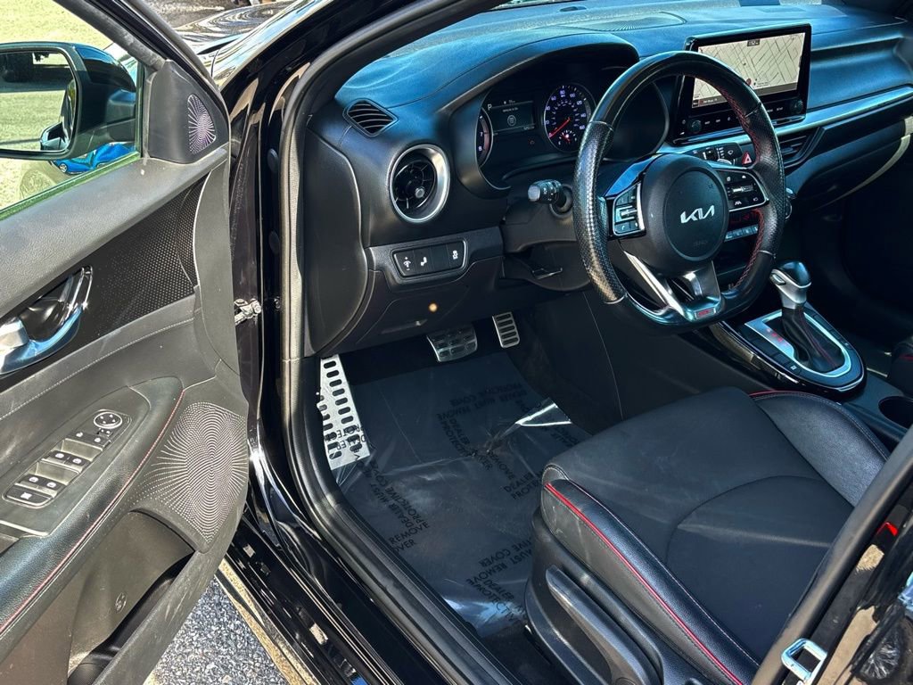 Used 2022 Kia Forte GT image 9