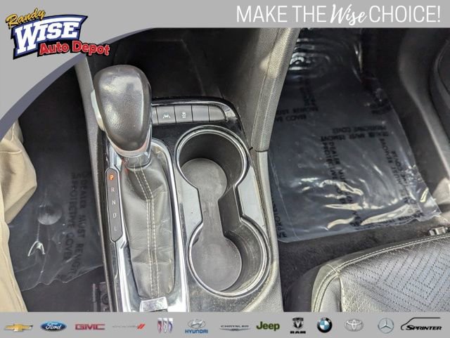 Used 2021 Buick Encore GX Essence image 16