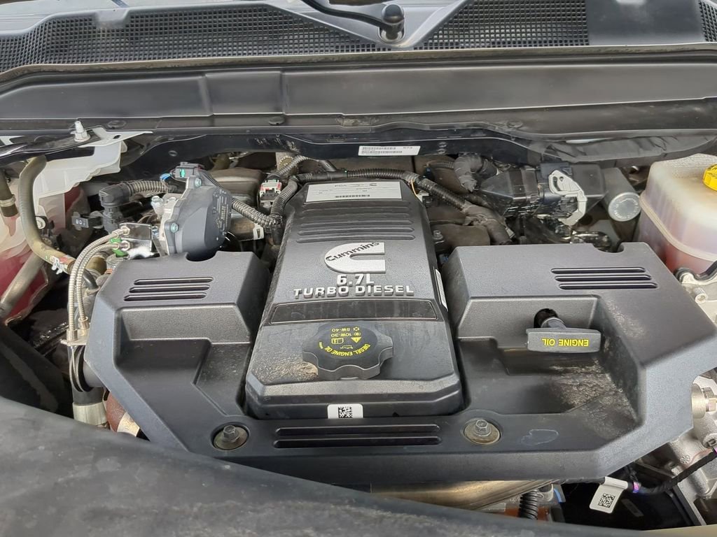 Used 2024 RAM 2500 Laramie AWD/4WD image 10