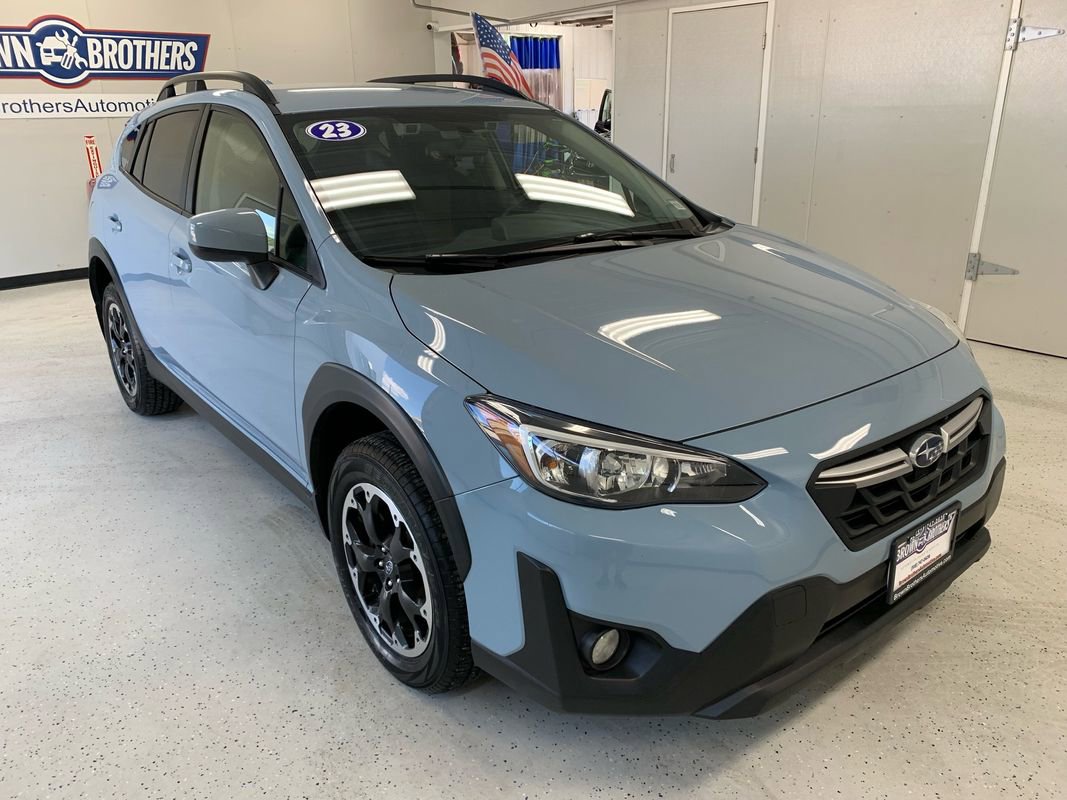 Used 2023 Subaru Crosstrek 2.0i Premium image 11