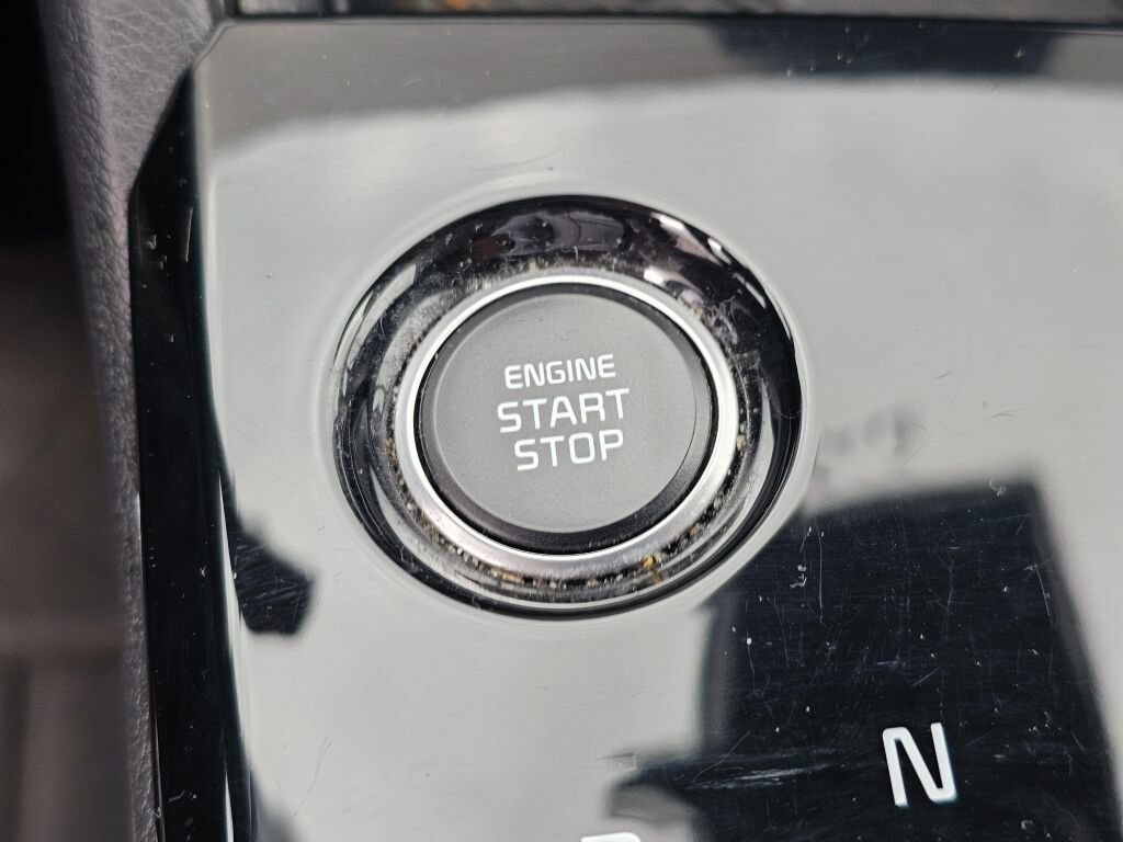 Used 2023 Kia Sportage EX AWD/4WD image 35