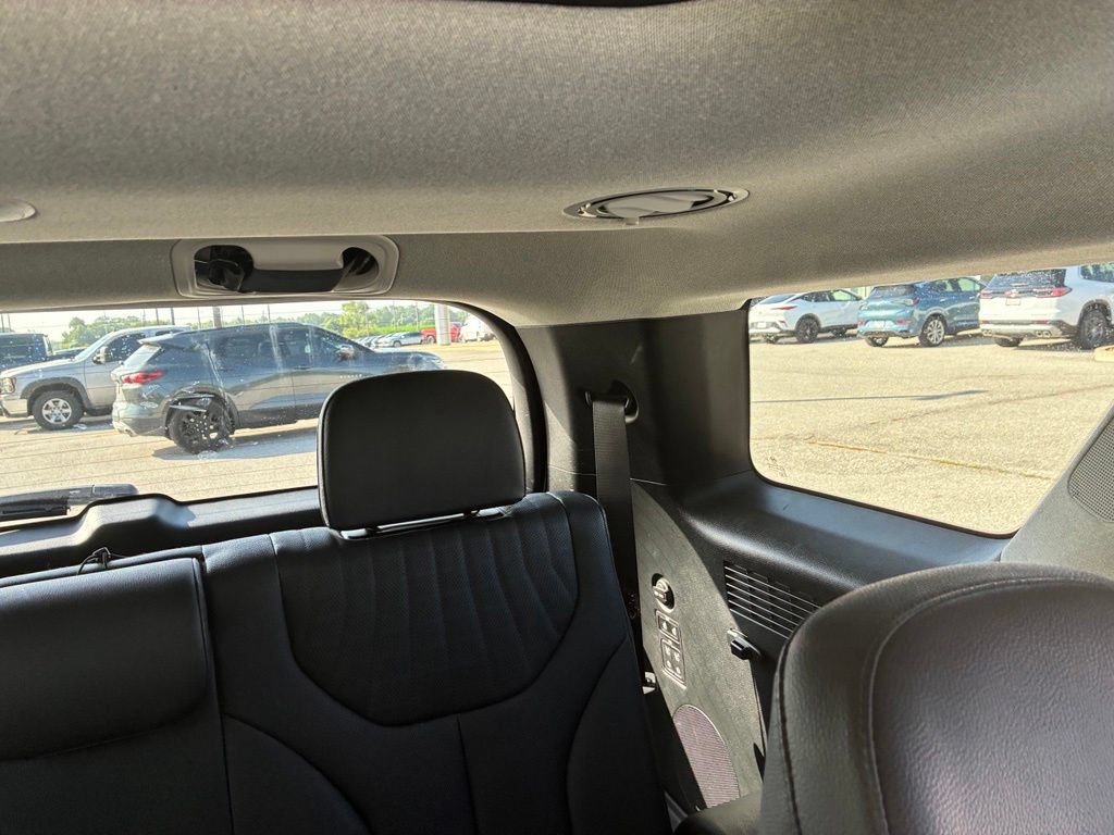 Used 2024 Hyundai Palisade Limited AWD/4WD image 19