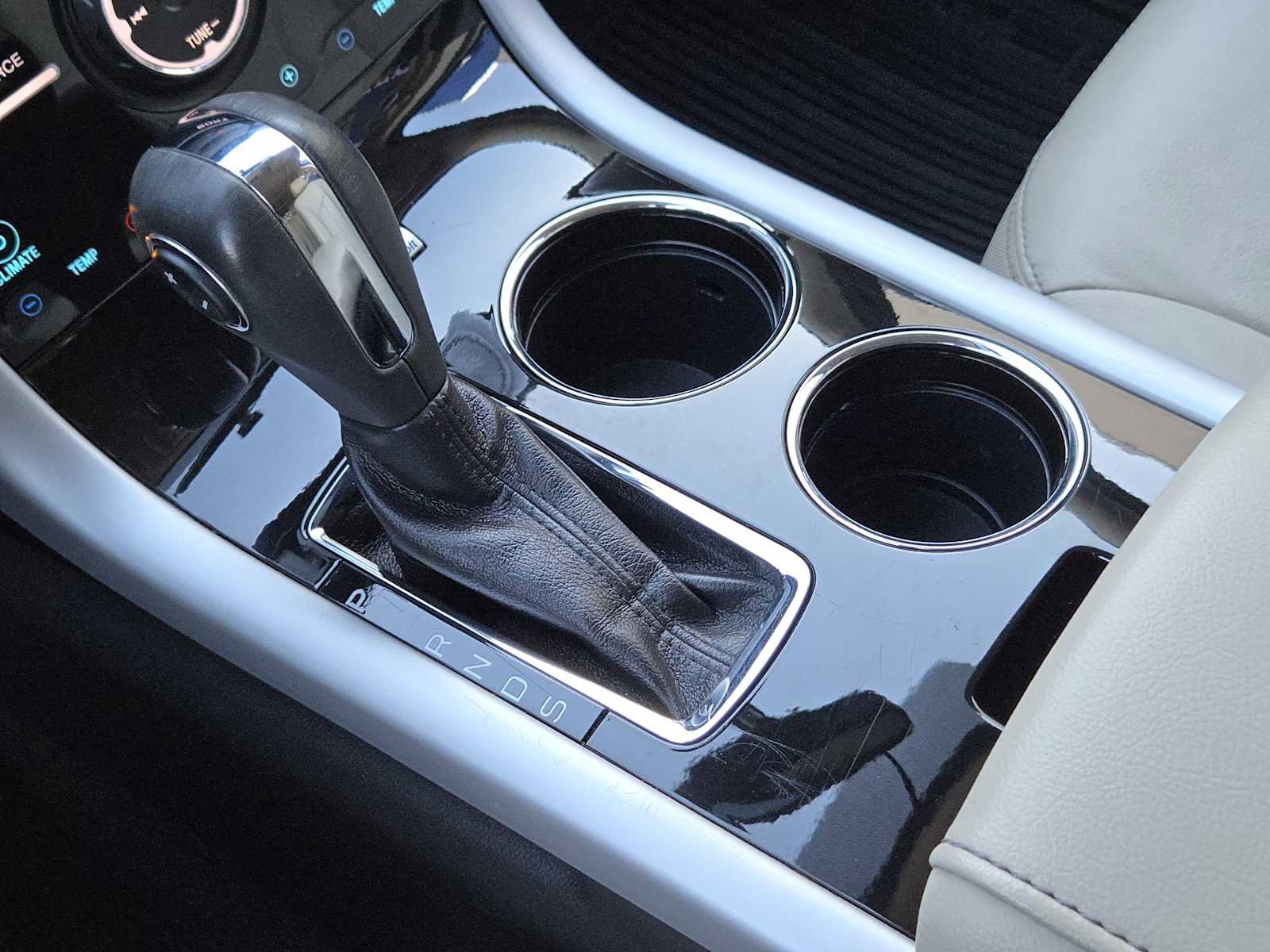 Used 2014 Ford Edge Limited w/ Equipment Group 301A image 20