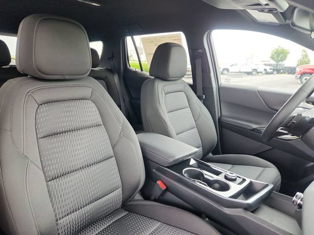 New 2027 Chevrolet Equinox LT w/ LPO, Floor Liner Package FWD image 14