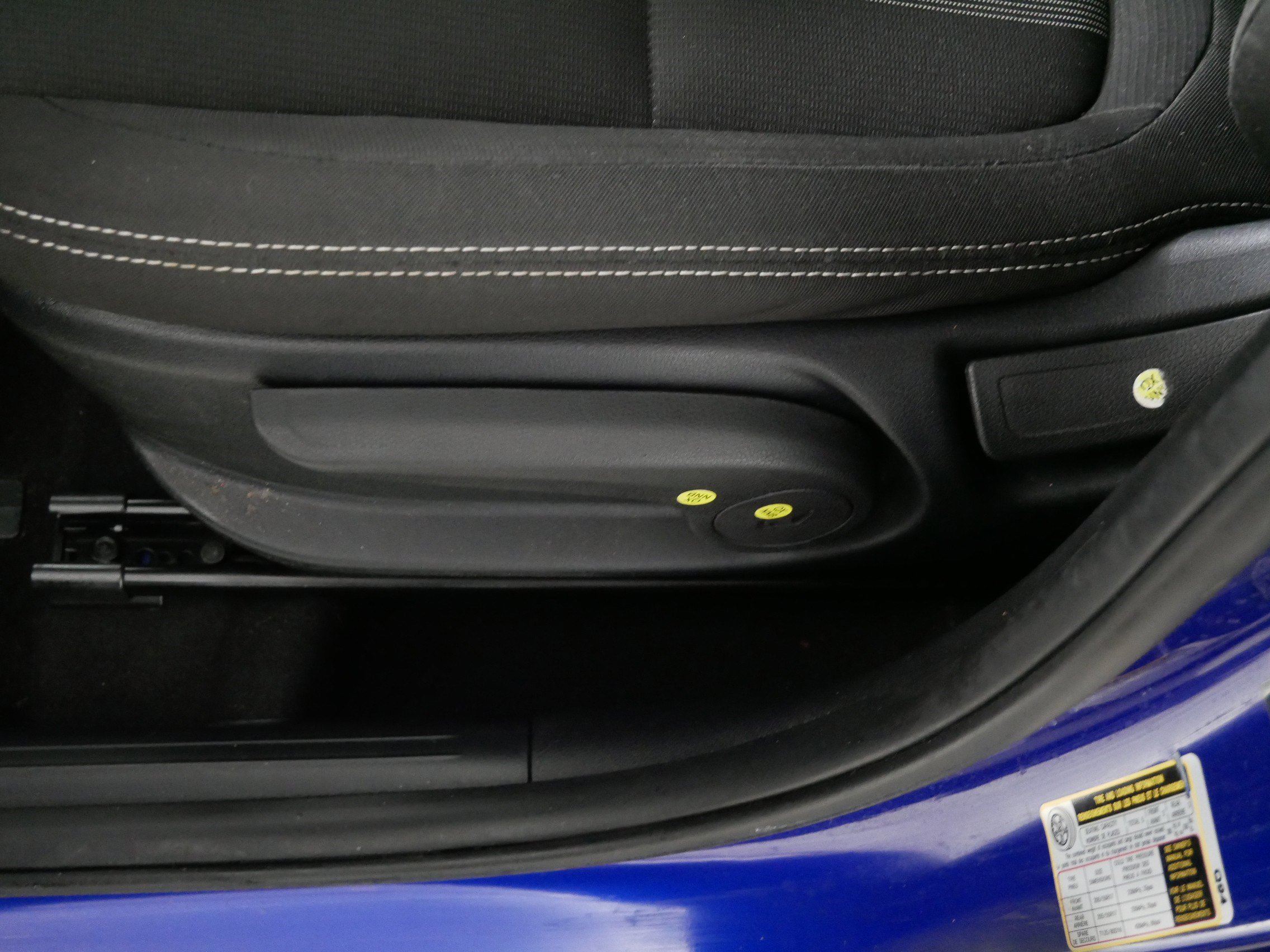 Used 2024 Hyundai Venue SEL image 20