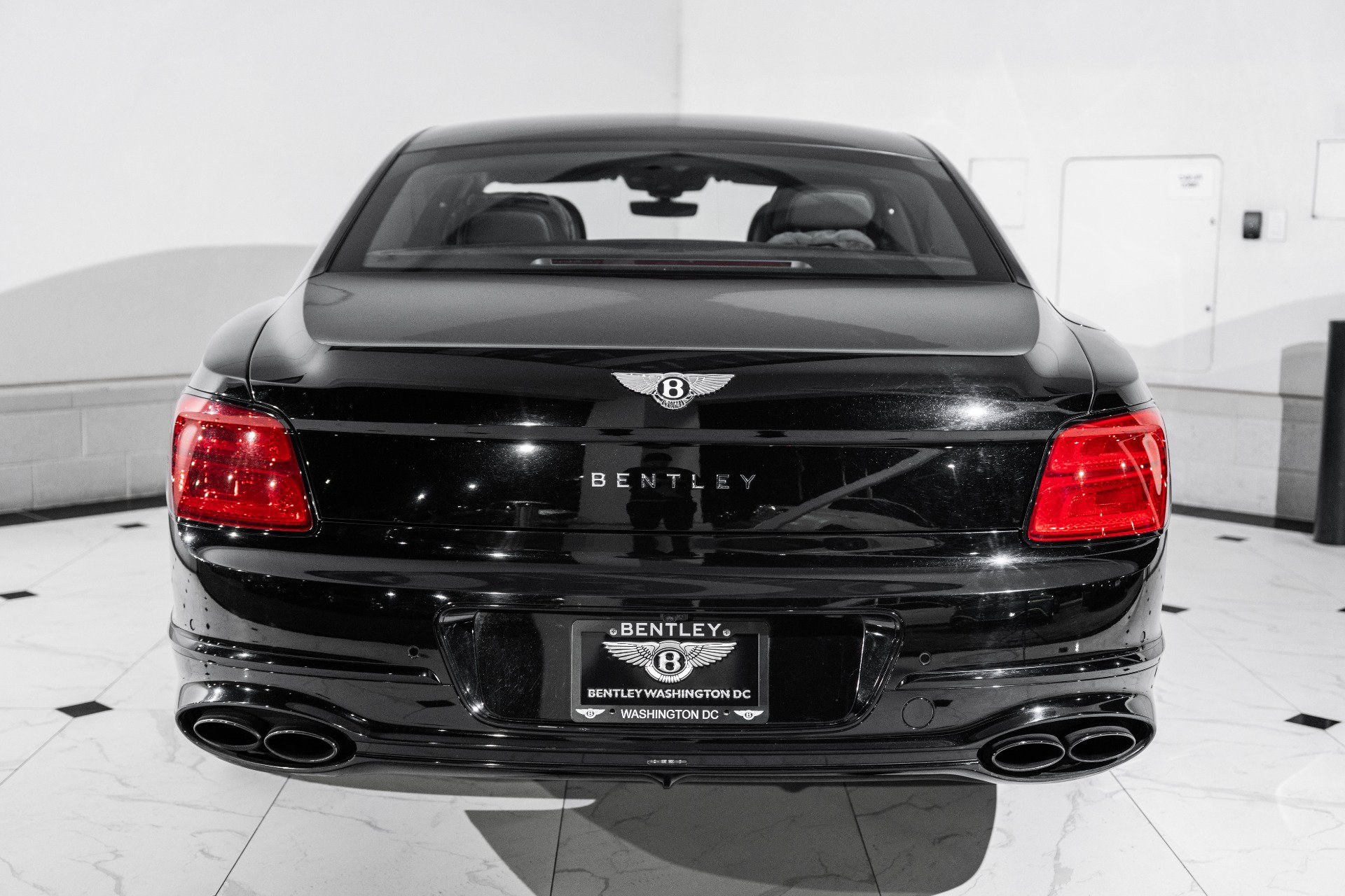 Certified 2022 Bentley Flying Spur V8 AWD/4WD image 10