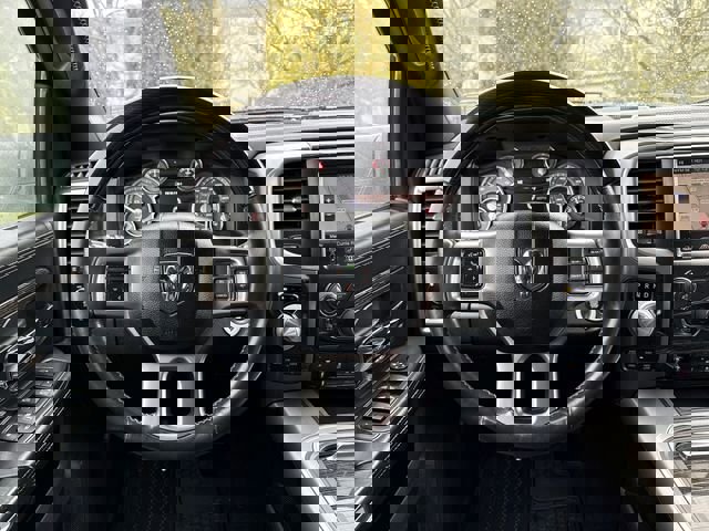 Used 2017 RAM 1500 Limited image 14