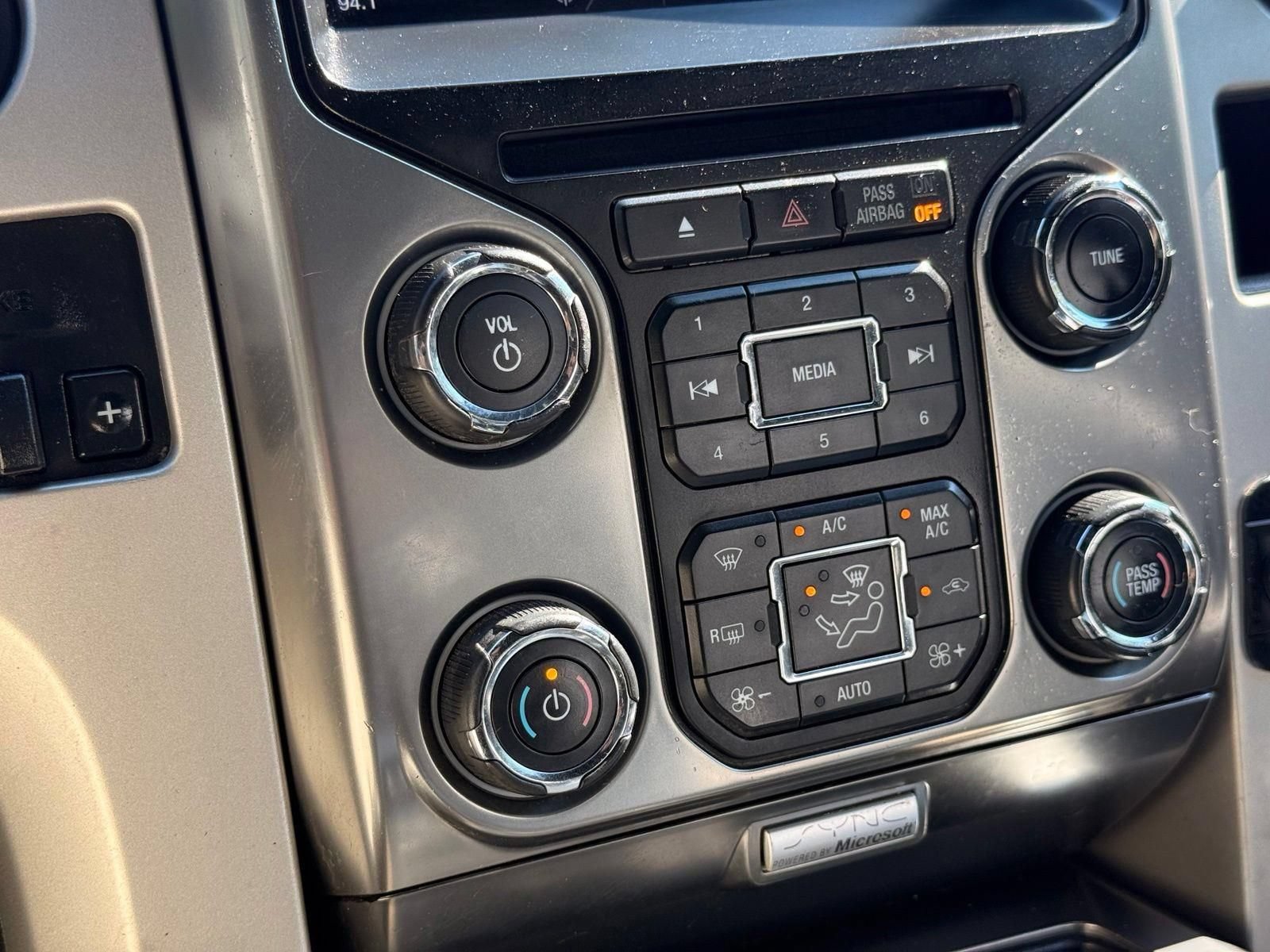 Used 2014 Ford F150 FX4 w/ Equipment Group 402A Luxury AWD/4WD image 40