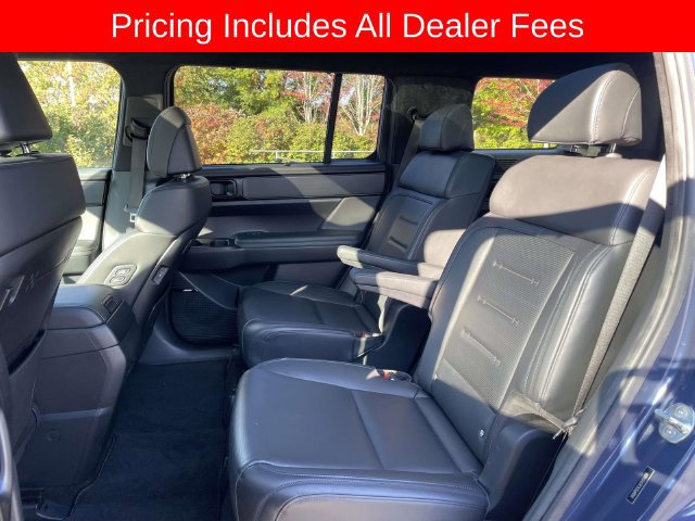 Used 2025 Hyundai Santa Fe Calligraphy AWD/4WD image 16