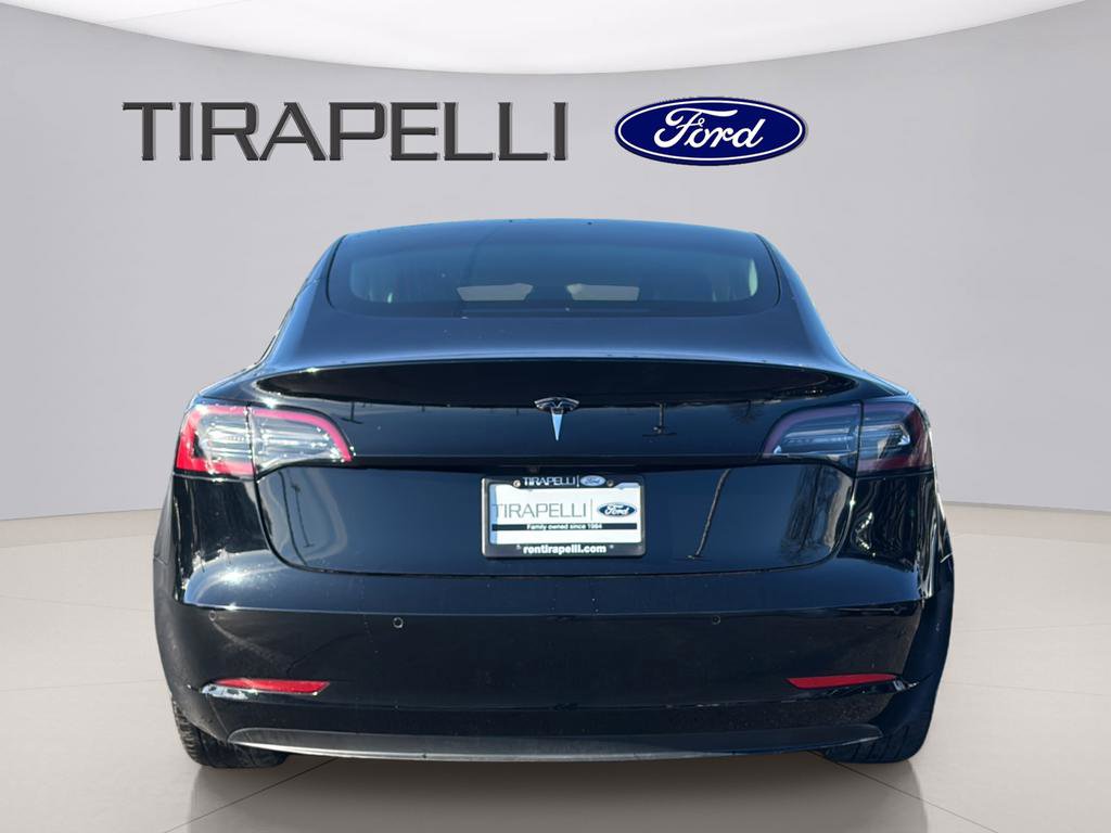 Used 2020 Tesla Model 3 Standard Range Plus image 9