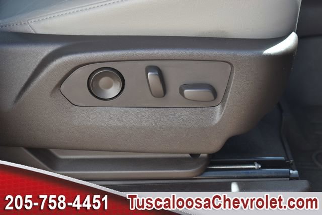 Used 2021 Chevrolet Tahoe LT w/ LT Signature Package RWD image 28