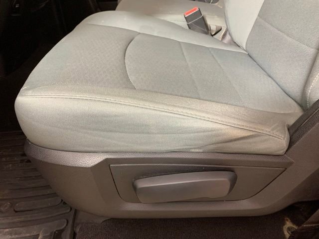 Used 2016 RAM 1500 Express AWD/4WD image 17