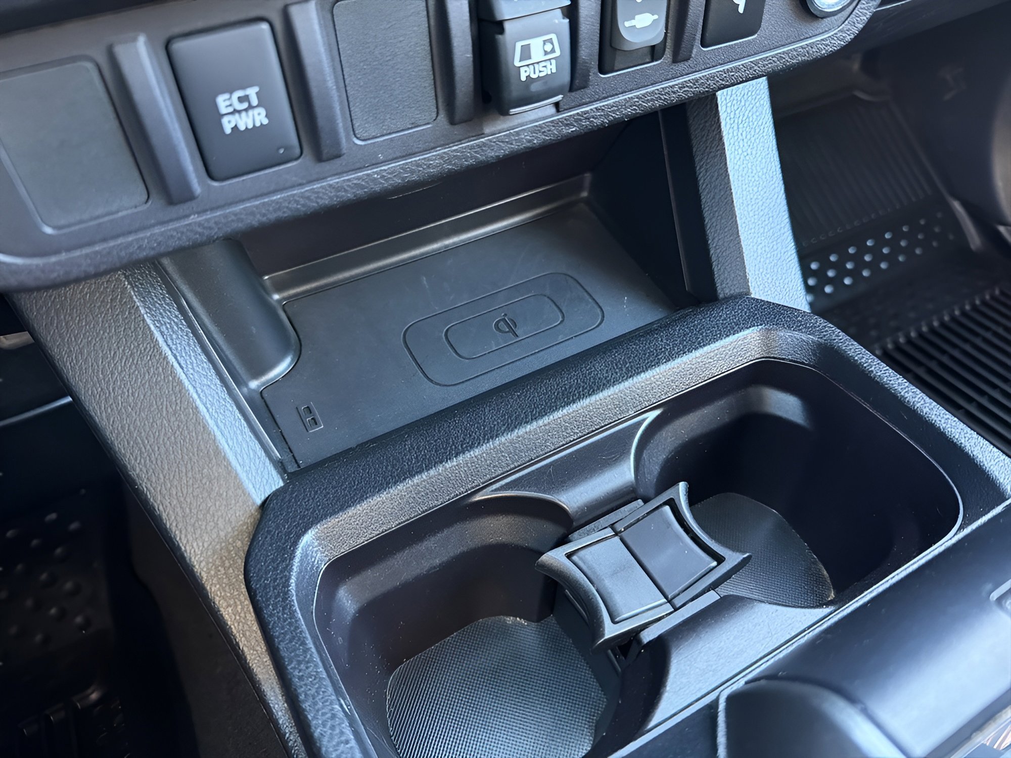 Used 2018 Toyota Tacoma TRD Sport image 20