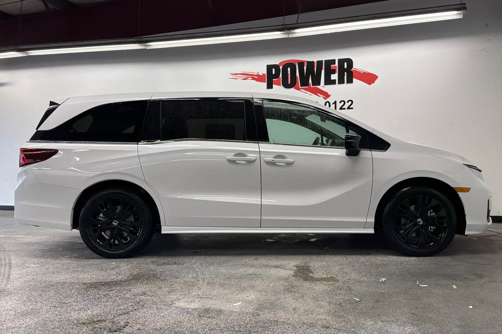 New 2027 Honda Odyssey Sport-L image 2