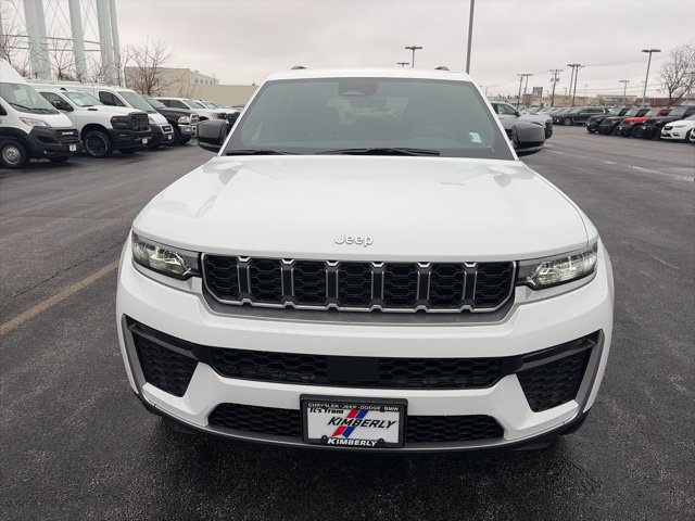 New 2026 Jeep Grand Cherokee Limited AWD/4WD image 9