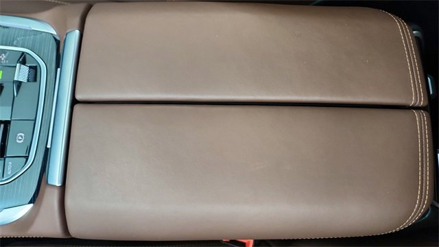 Used 2025 BMW X7 M60i image 54