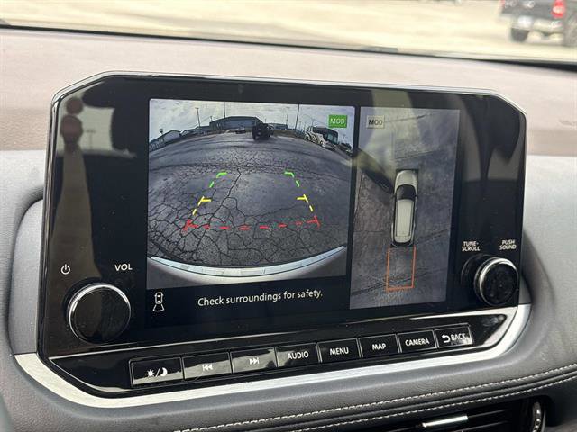 Used 2023 Nissan Rogue Platinum w/ Platinum Premium Package image 21