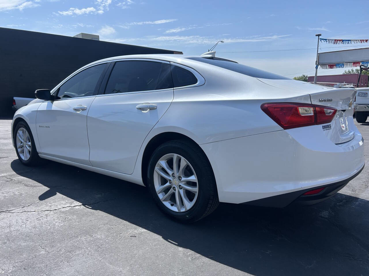 Used 2016 Chevrolet Malibu LT image 4