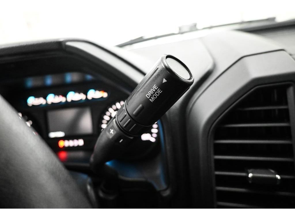 Used 2020 Ford F150 XL w/ Equipment Group 101A Mid AWD/4WD image 13