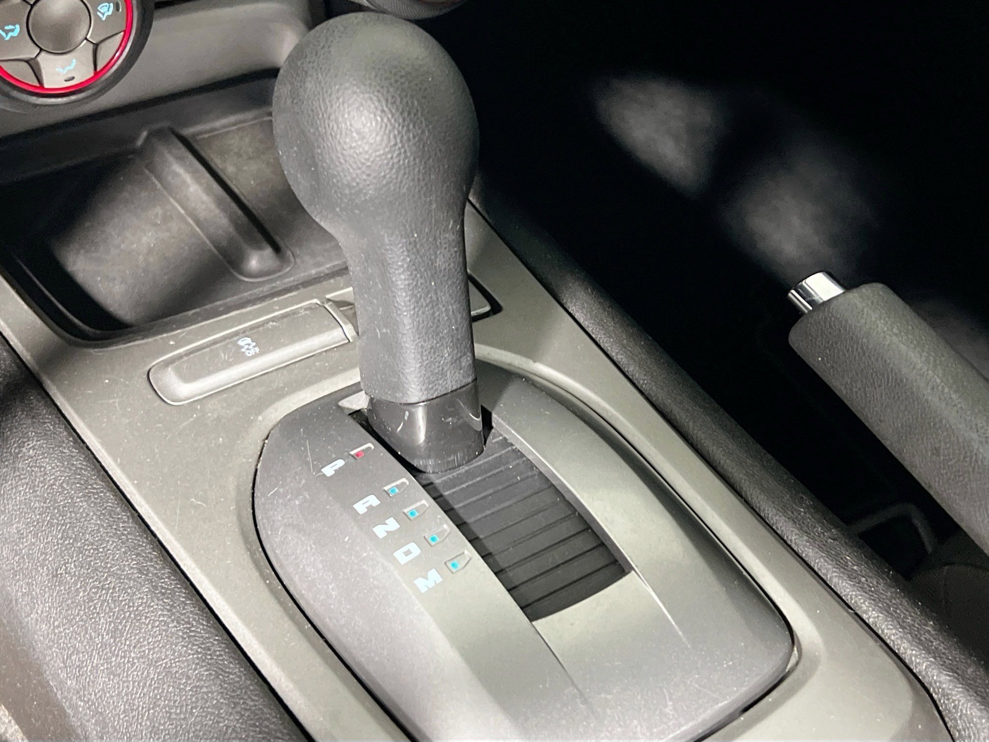 Used 2015 Chevrolet Camaro LS RWD image 19