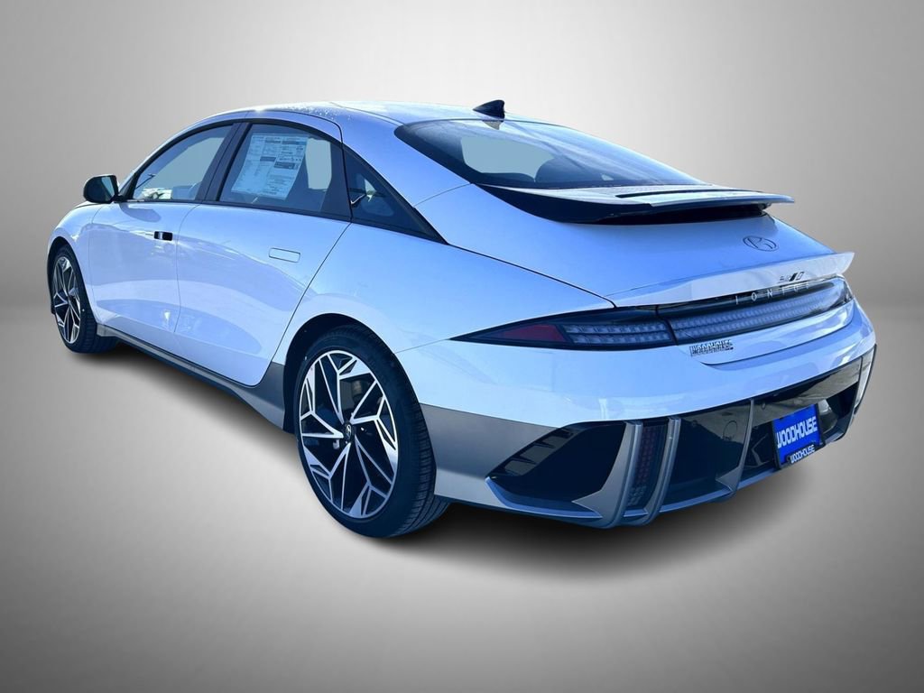 New 2025 Hyundai Ioniq 6 SEL image 7