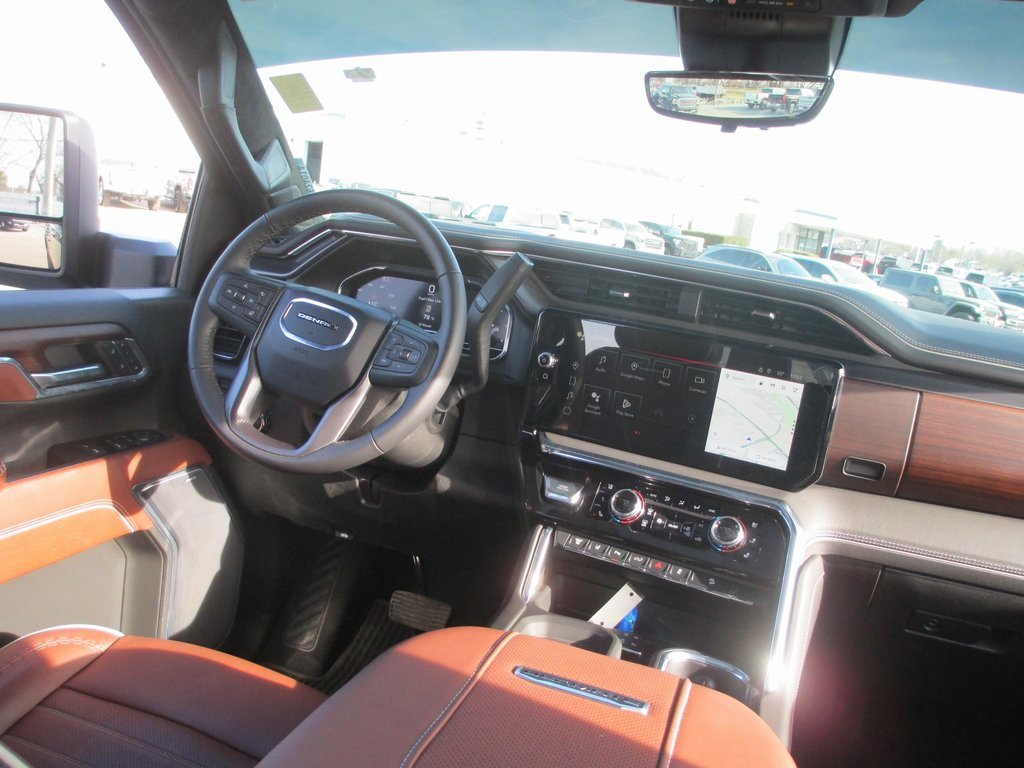 Certified 2024 GMC Sierra 3500 Denali Ultimate image 27