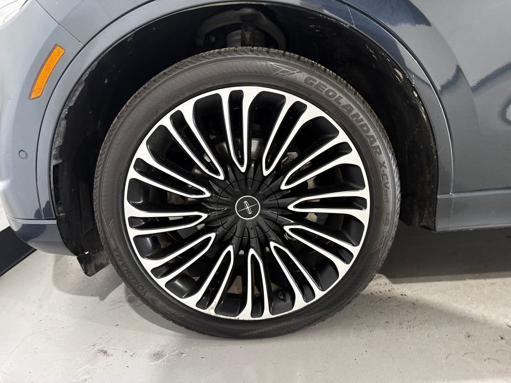 Used 2020 Lincoln Aviator Black Label w/ Dynamic Handling Package image 8