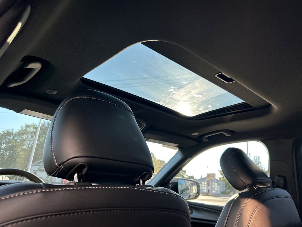 New 2025 Jeep Grand Cherokee L Altitude image 18