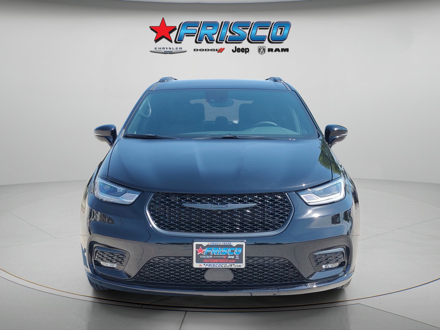 New 2026 Chrysler Pacifica Select w/ S Appearance Package FWD image 2