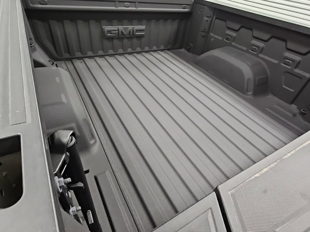 New 2025 GMC Sierra 1500 Denali w/ Denali Reserve Package image 36