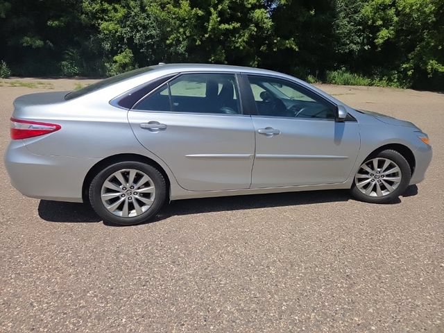 Used 2016 Toyota Camry XLE FWD image 15
