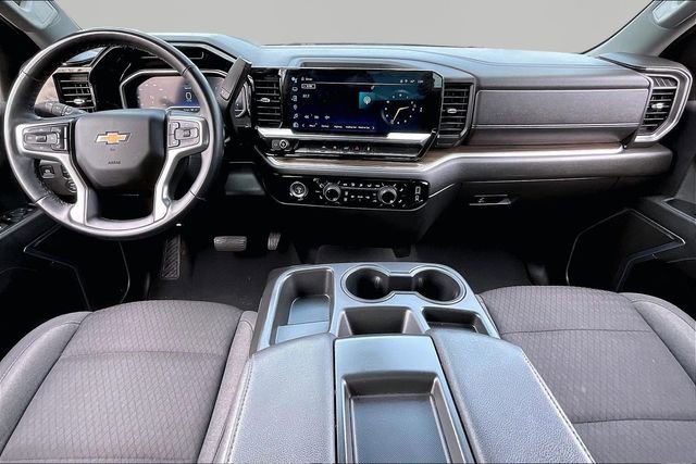 Used 2023 Chevrolet Silverado 1500 LT image 7