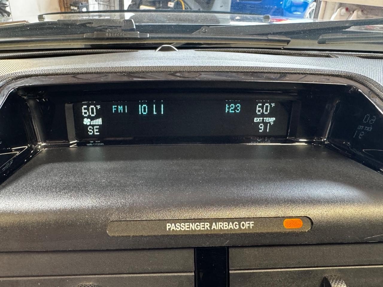 Used 2012 Ford Escape Limited AWD/4WD image 19