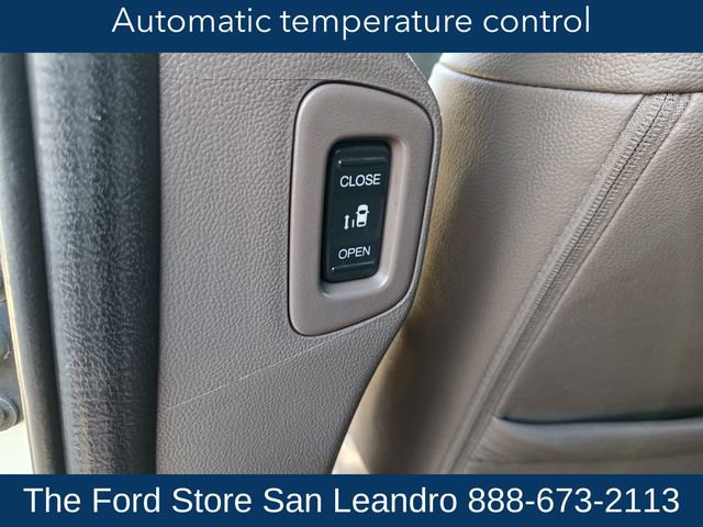 Used 2015 Honda Odyssey Touring Elite image 18