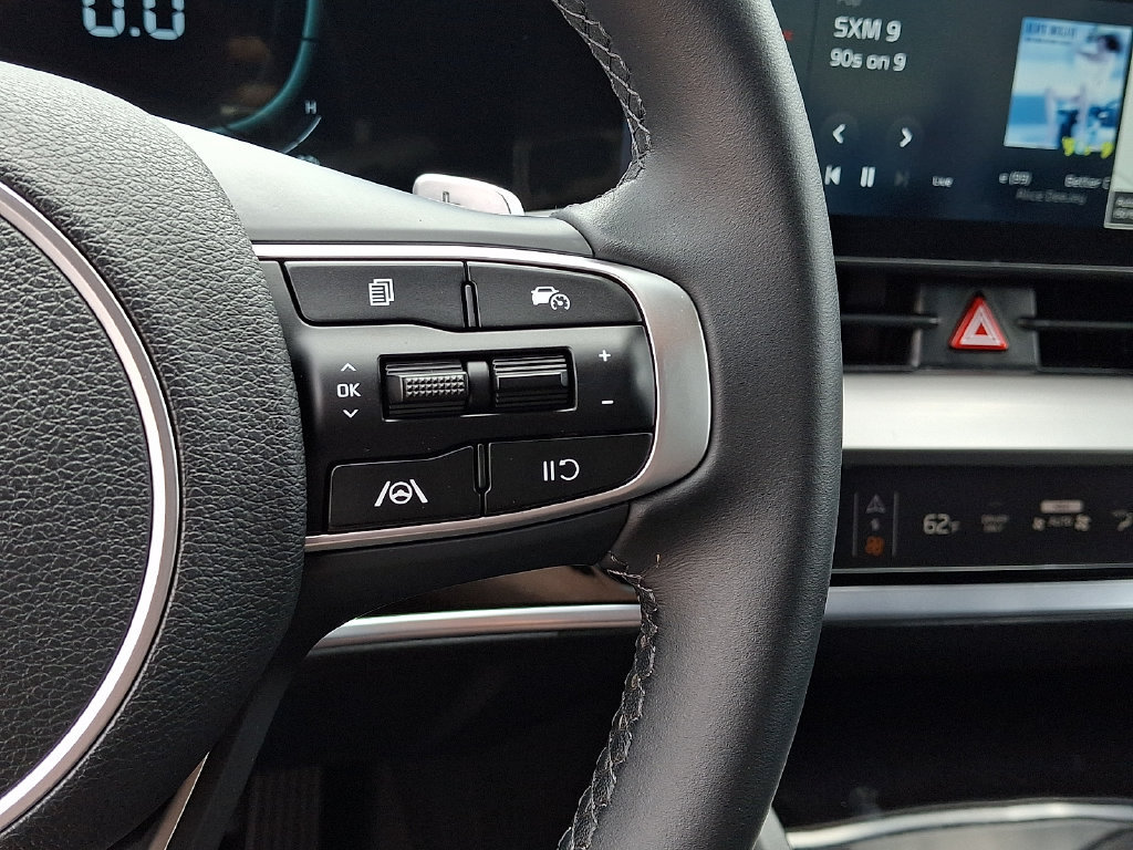 Used 2025 Kia Sportage EX AWD/4WD image 22