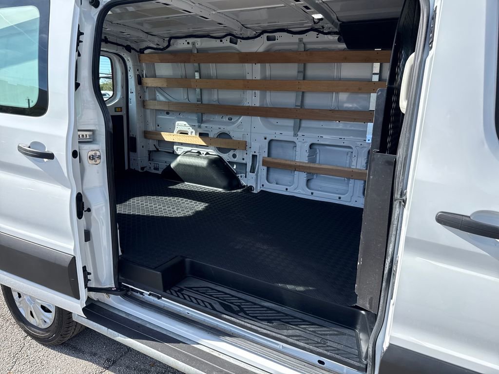Certified 2024 Ford Transit 250 Low Roof w/ Exterior Upgrade Package image 23