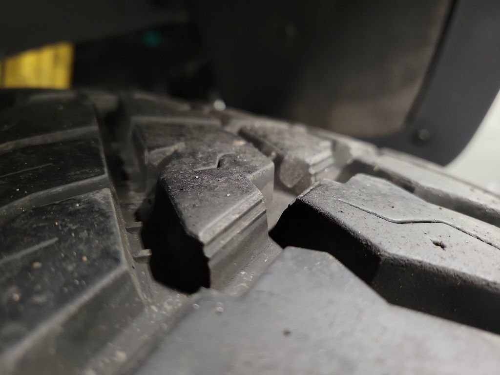 Used 2019 Chevrolet Colorado ZR2 image 12