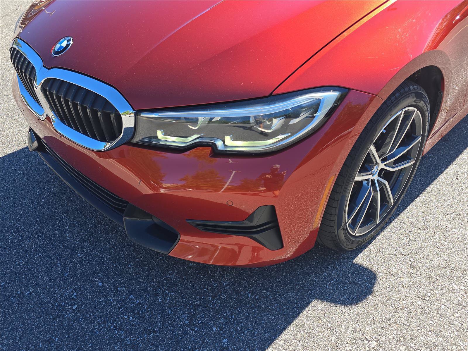 Used 2019 BMW 330i xDrive Sedan AWD/4WD image 9