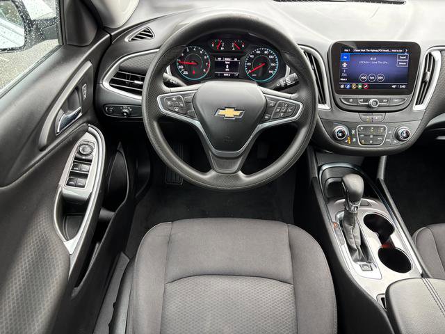Used 2022 Chevrolet Malibu LT image 18