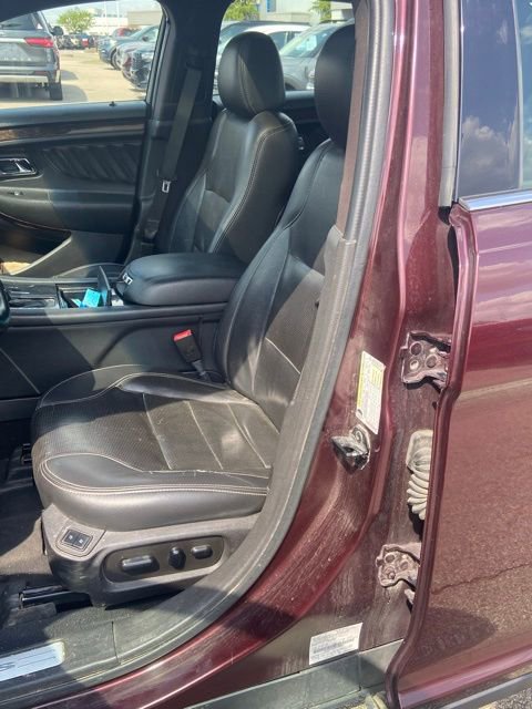Certified 2019 Ford Taurus Limited FWD image 5