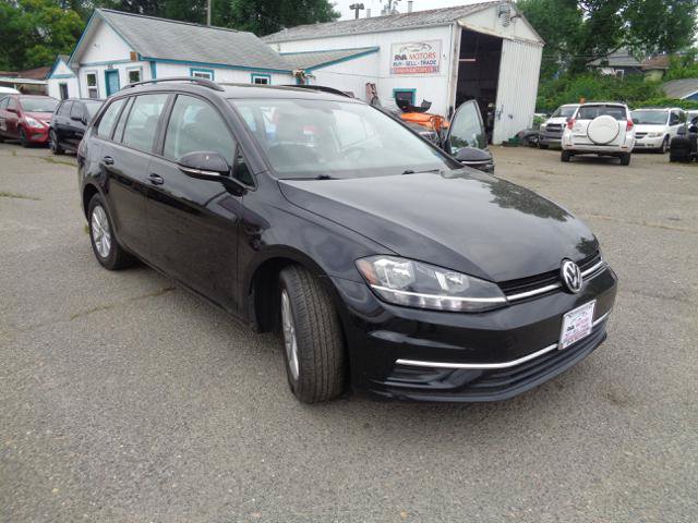 Used 2019 Volkswagen Golf S FWD image 23