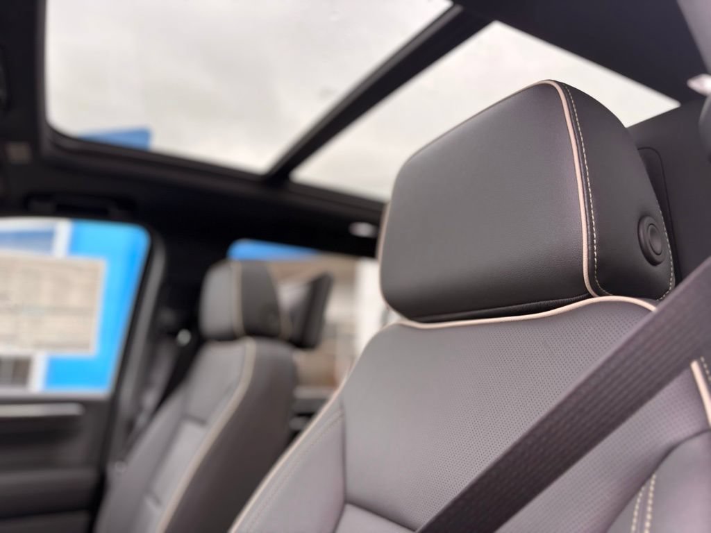 New 2026 Chevrolet Tahoe Premier AWD/4WD image 31