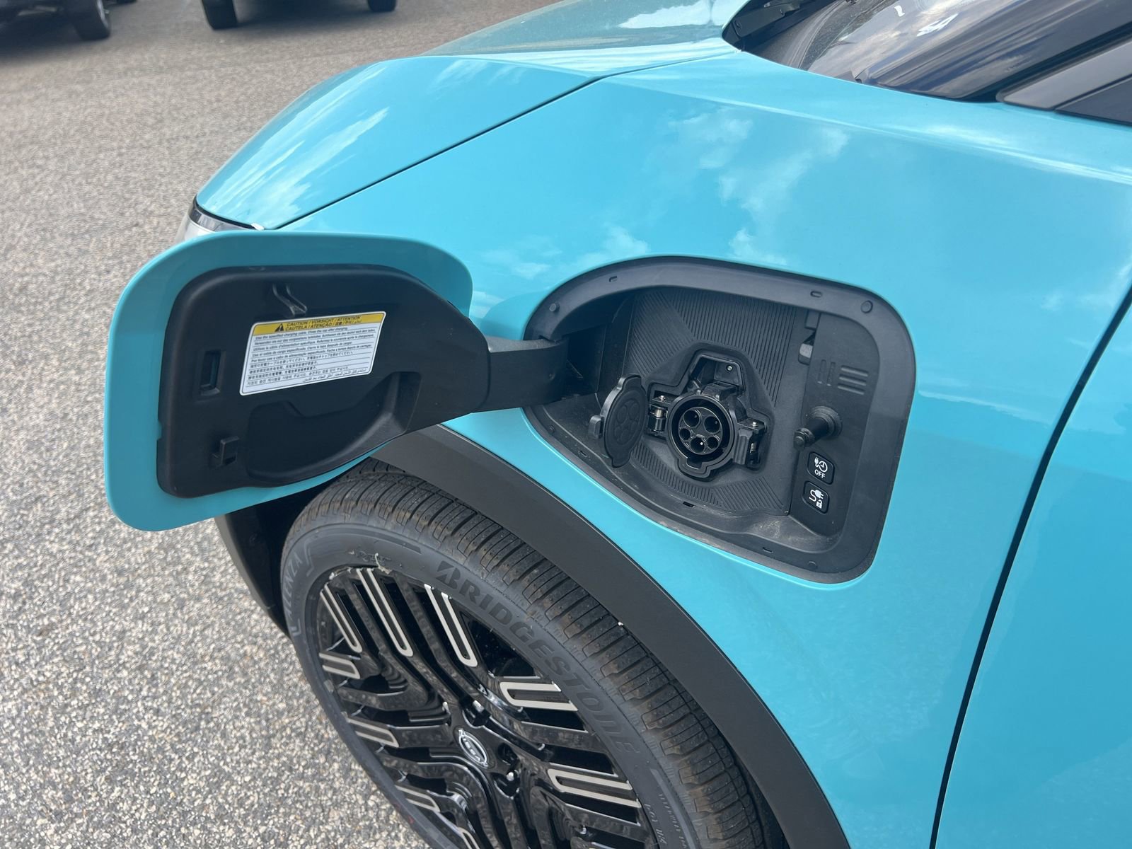 New 2026 Nissan Leaf Platinum+ FWD image 29