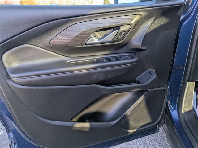 Certified 2022 GMC Terrain SLE w/ Driver Convenience Package image 22