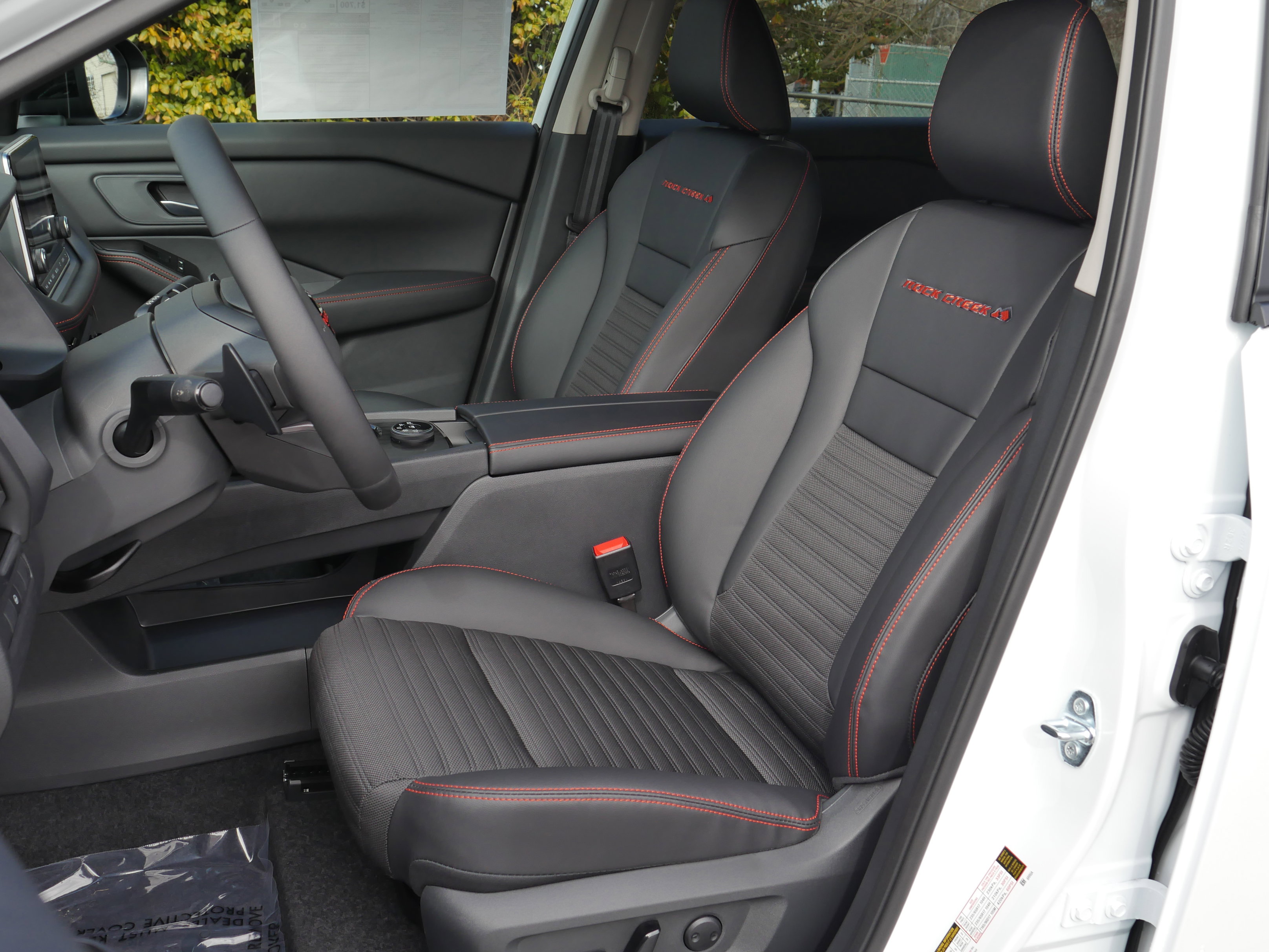 New 2026 Nissan Rogue Rock Creek w/ Rock Creek Premium Package image 31
