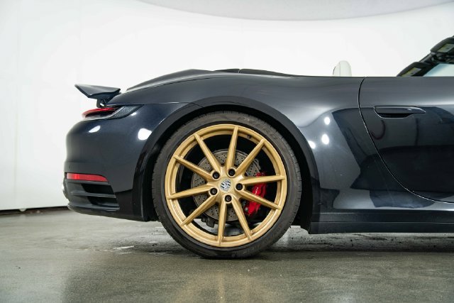 Used 2021 Porsche 911 Carrera 4S w/ Sport Package AWD/4WD image 10