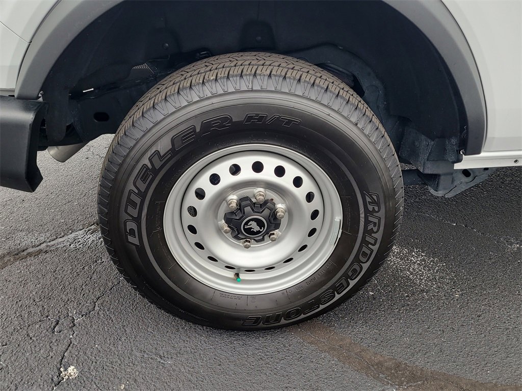 Certified 2025 Ford Bronco 4-Door image 5