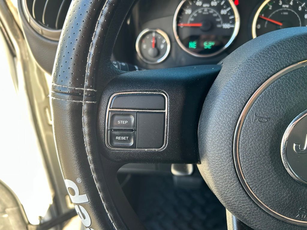 Used 2016 Jeep Wrangler Sport image 20