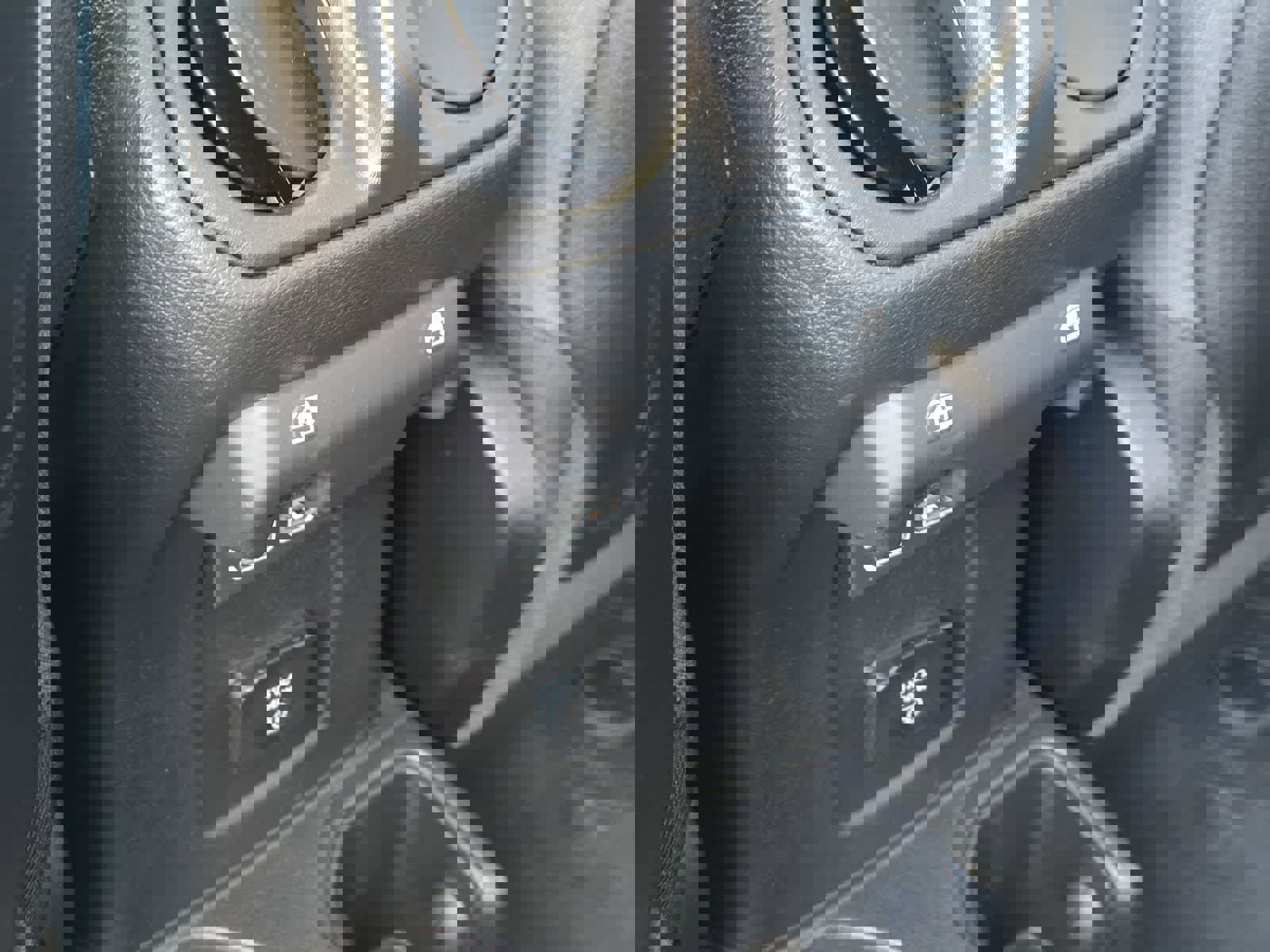 Used 2025 Jeep Gladiator Rubicon w/ Convenience Group image 26