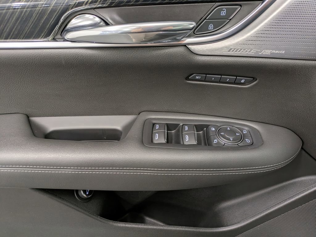 Used 2020 Cadillac XT6 Premium Luxury image 21